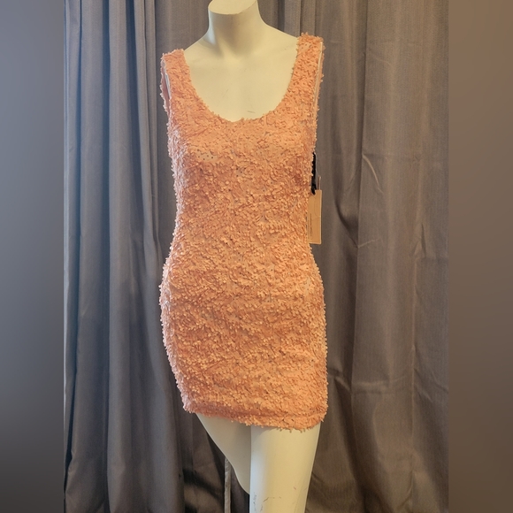 Mini Dress - Picture 5 of 7